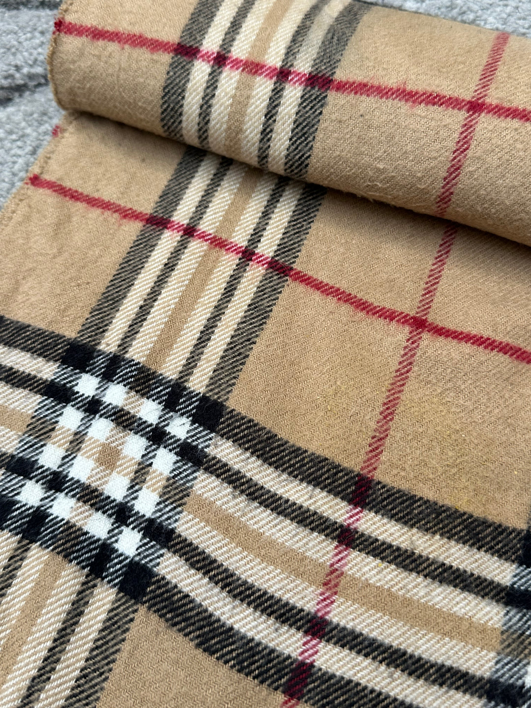 Sciarpa Burberry 100% Lana