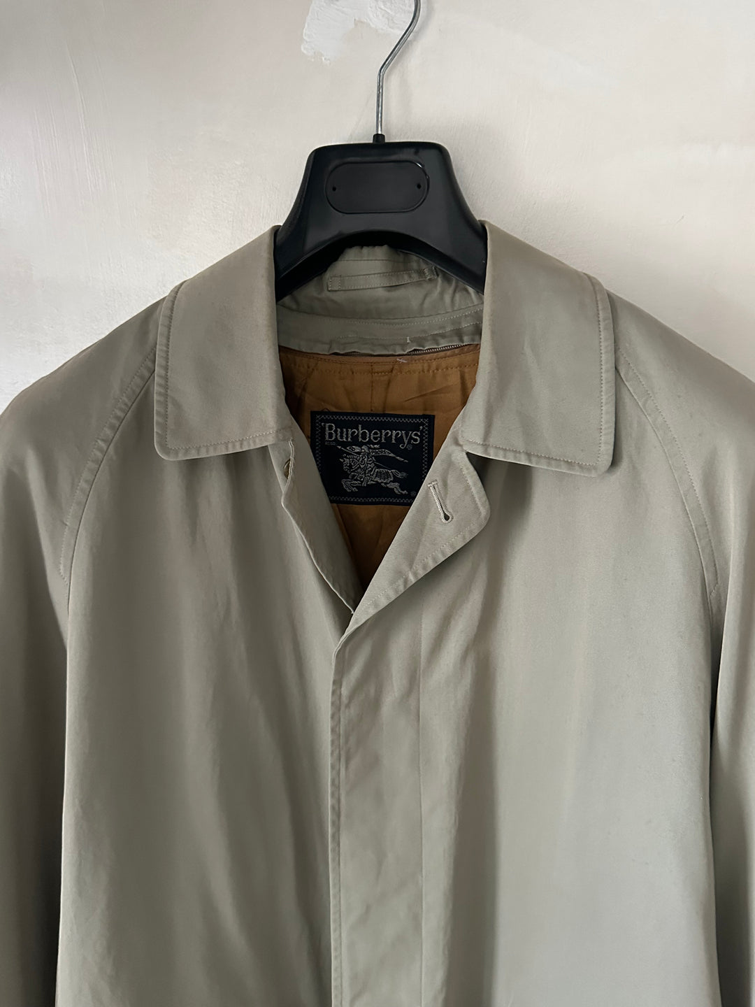 Trench corto Burberry - M