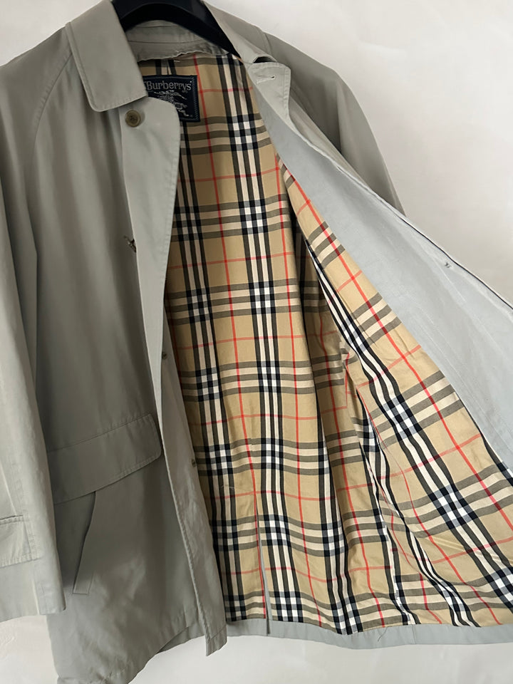 Trench corto Burberry - M